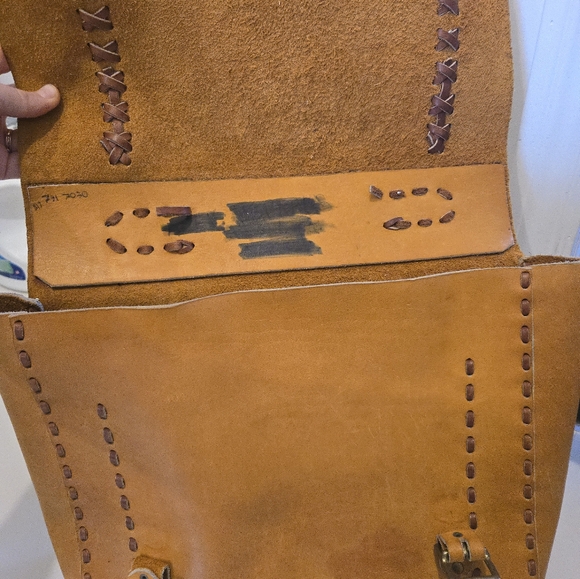 Leather bag - Picture 9 of 11